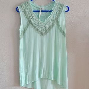 LC - Mint Green, flowy lacy tank top, size small